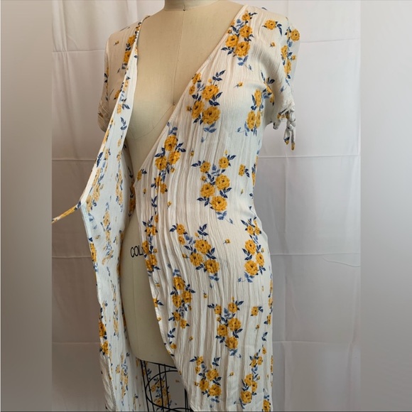 Vintage Crinkled Fabric Floral Patterned Wrap Dress size 14 fits like a 12 EUC - Picture 6 of 10